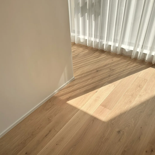 white oak wood flooring